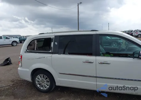 2012 Chrysler Town & Country Limited from USA, damaged, VIN 2C4RC1GG8CR345889